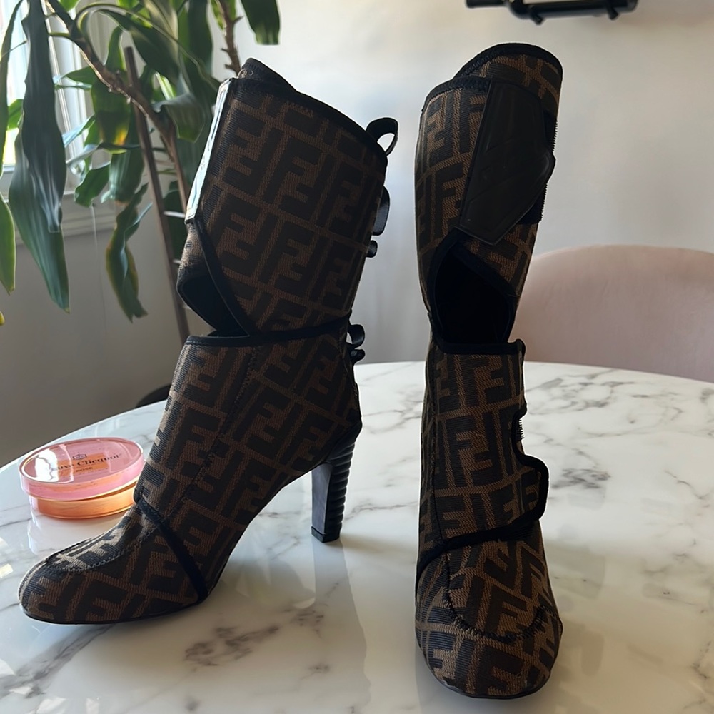 Fendi boots
